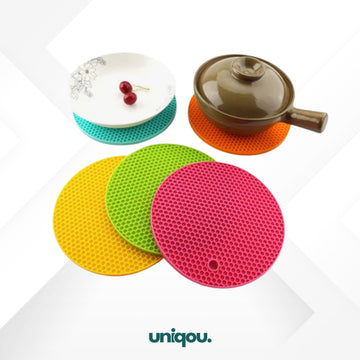 Silicone Heat Resistant Mat for Hot Pots and Pans (Pack of 4) - Uniqou™